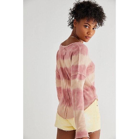 Free People Come And Get It Washed Top Size Medium Pink Cream Slouchy V-neck - Picture 4 of 10